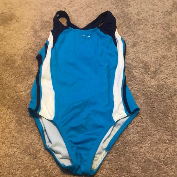 Never worn girls speedo one piece swimsuit - Picture 1 of 4